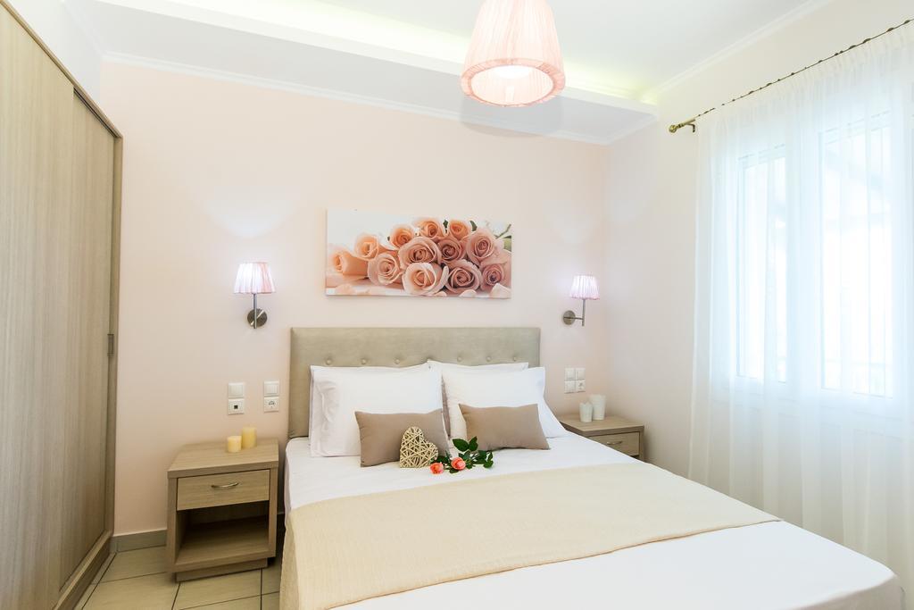 Villa Yakinthi Amoudi Bagian luar foto